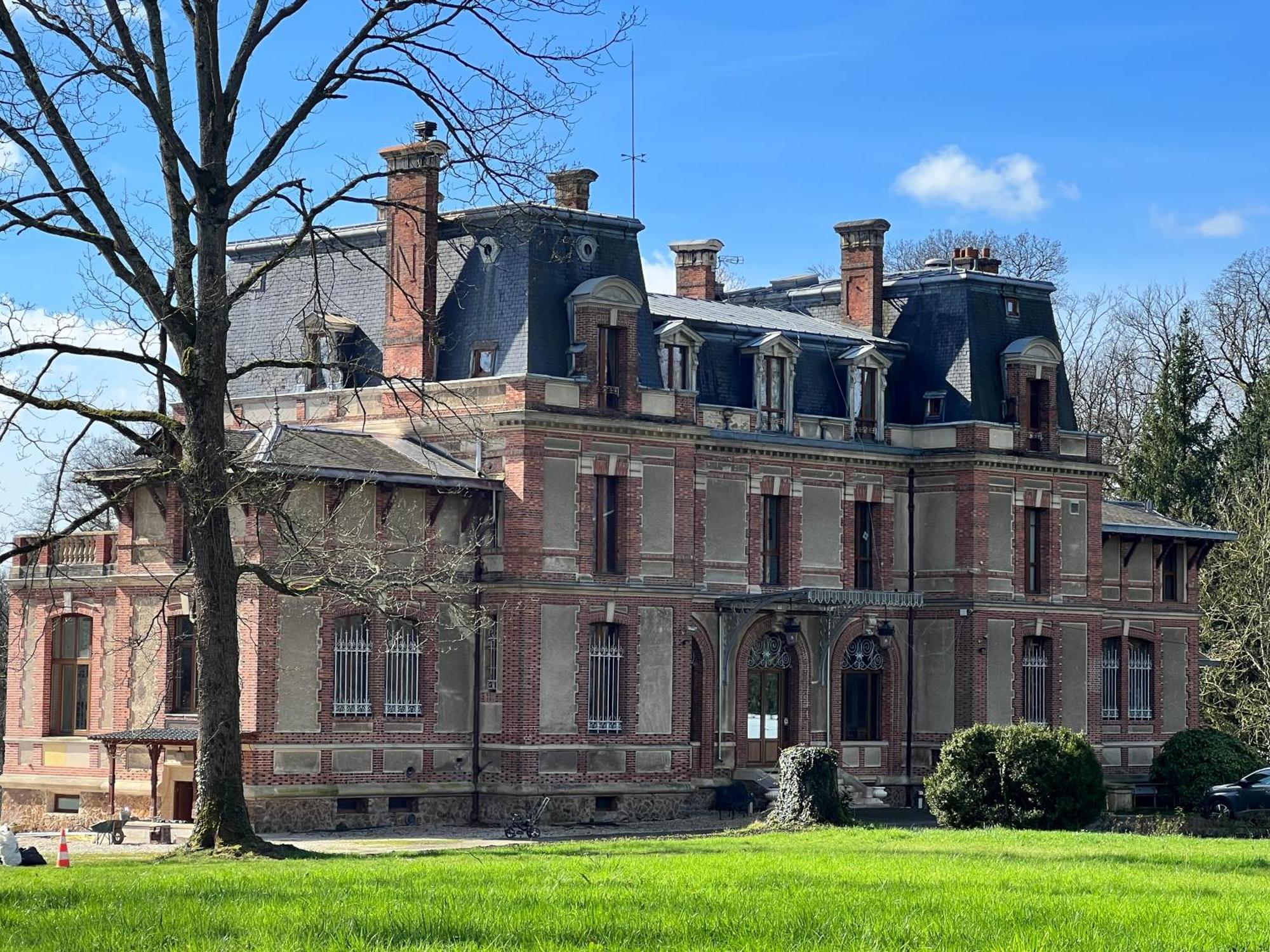 Chateau De Crenille Chaumes-en-Brie Buitenkant foto